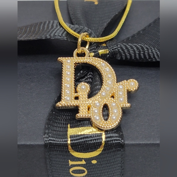 Jewelry - Dior Pearl Gold Zip Pull, Pendant, 18" Gold Plated Chain, Necklace, Box & Bow